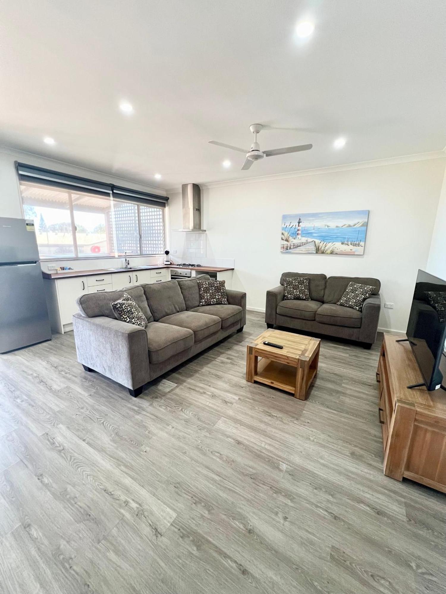 Sunset Beach Holiday Park Geraldton Extérieur photo