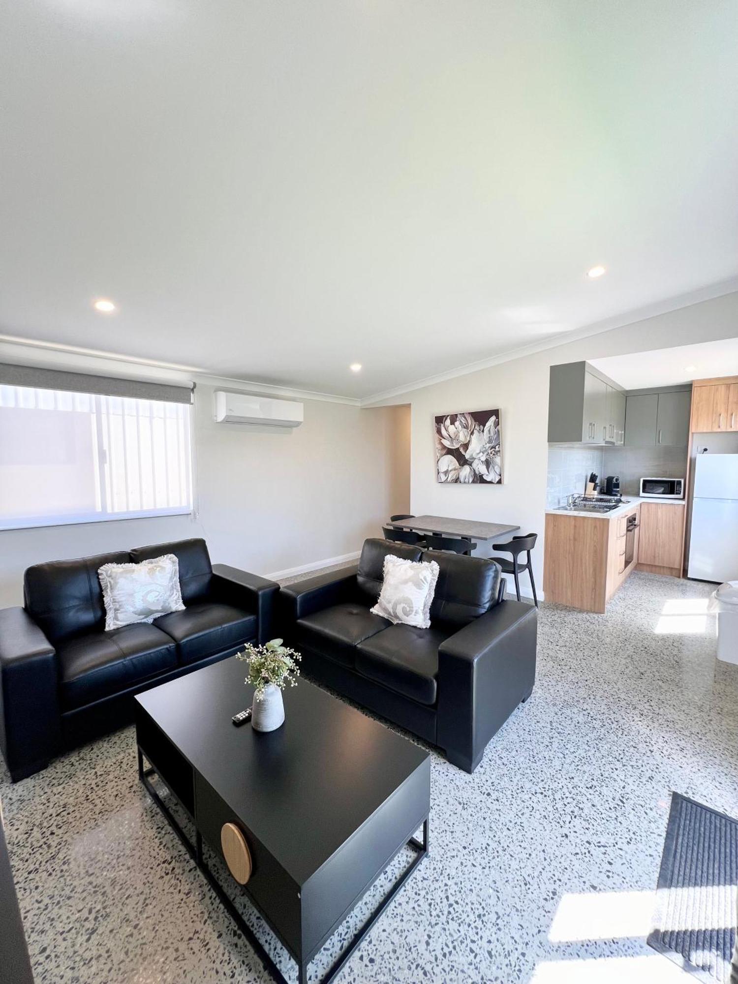 Sunset Beach Holiday Park Geraldton Extérieur photo